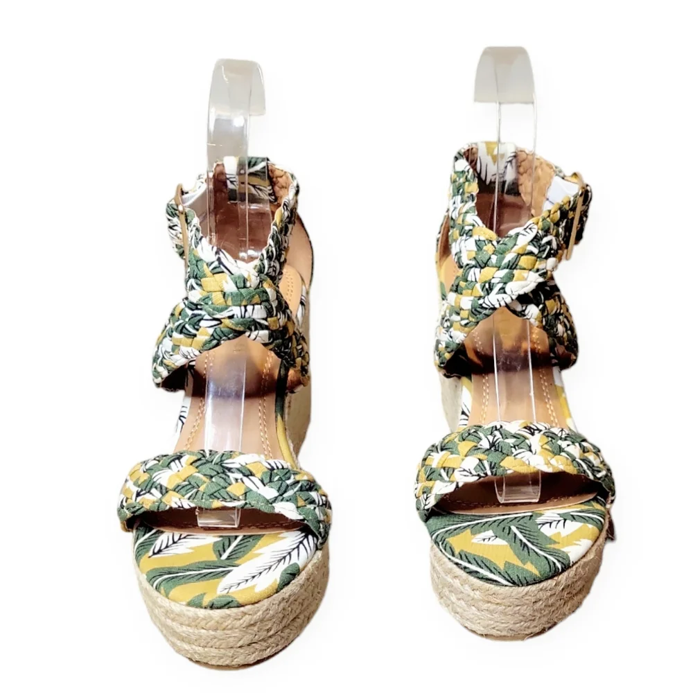 Mata Shoes new without